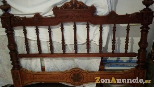 Cama antigua